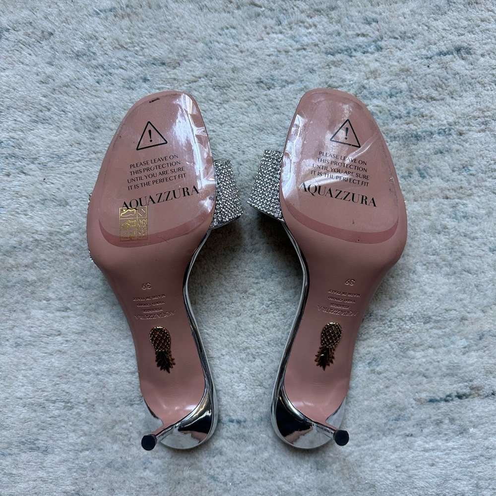 READ NEW Aquazzura Wonderland Crystal Embellished Silver Heels Sandals EU 39 - Picture 5 of 12